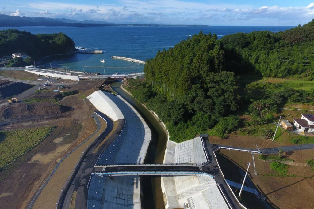 56-2 H26長清水川河川災害復旧工事_river