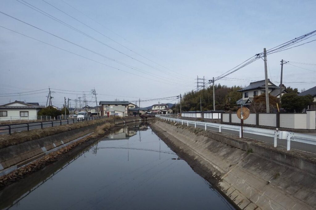 78-1 R7赤井堀排水路(その5)工事_farmland