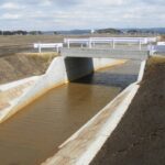 34-1 H21新新田工区外暗渠排水及び用排水路工事_farmland
