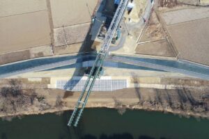 58-1 みやぎ県北高速幹線道路(Ⅲ)橋梁下部工(1号橋)その4工事_road