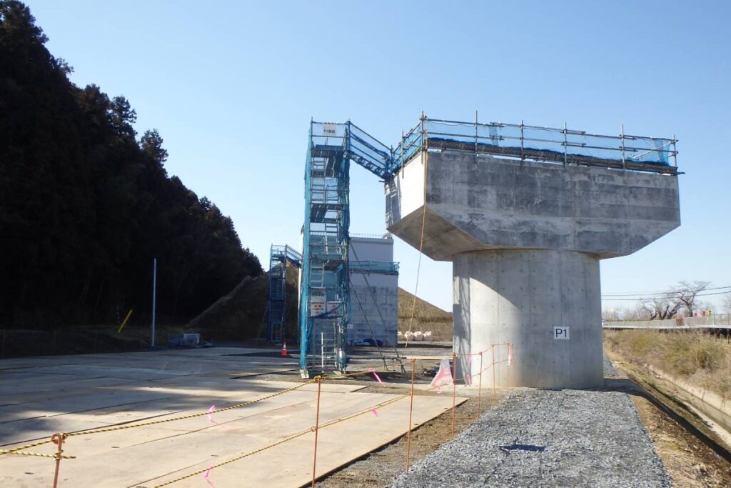 R2年度みやぎ県北高速幹線道路(Ⅲ)橋梁下部工(加賀野高架橋)その2工事