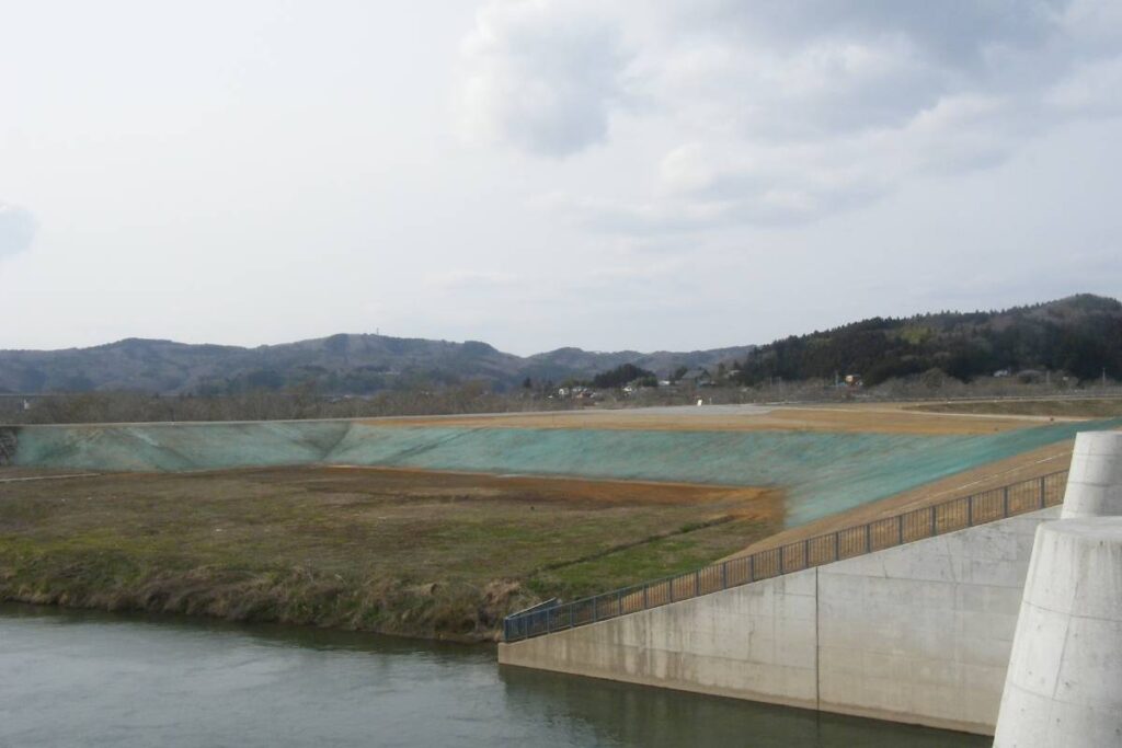 28-1 H19北上川下流鴇波地区環境整備工事_river